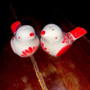 Vintage Birds Flower Salt and Pepper Shakers